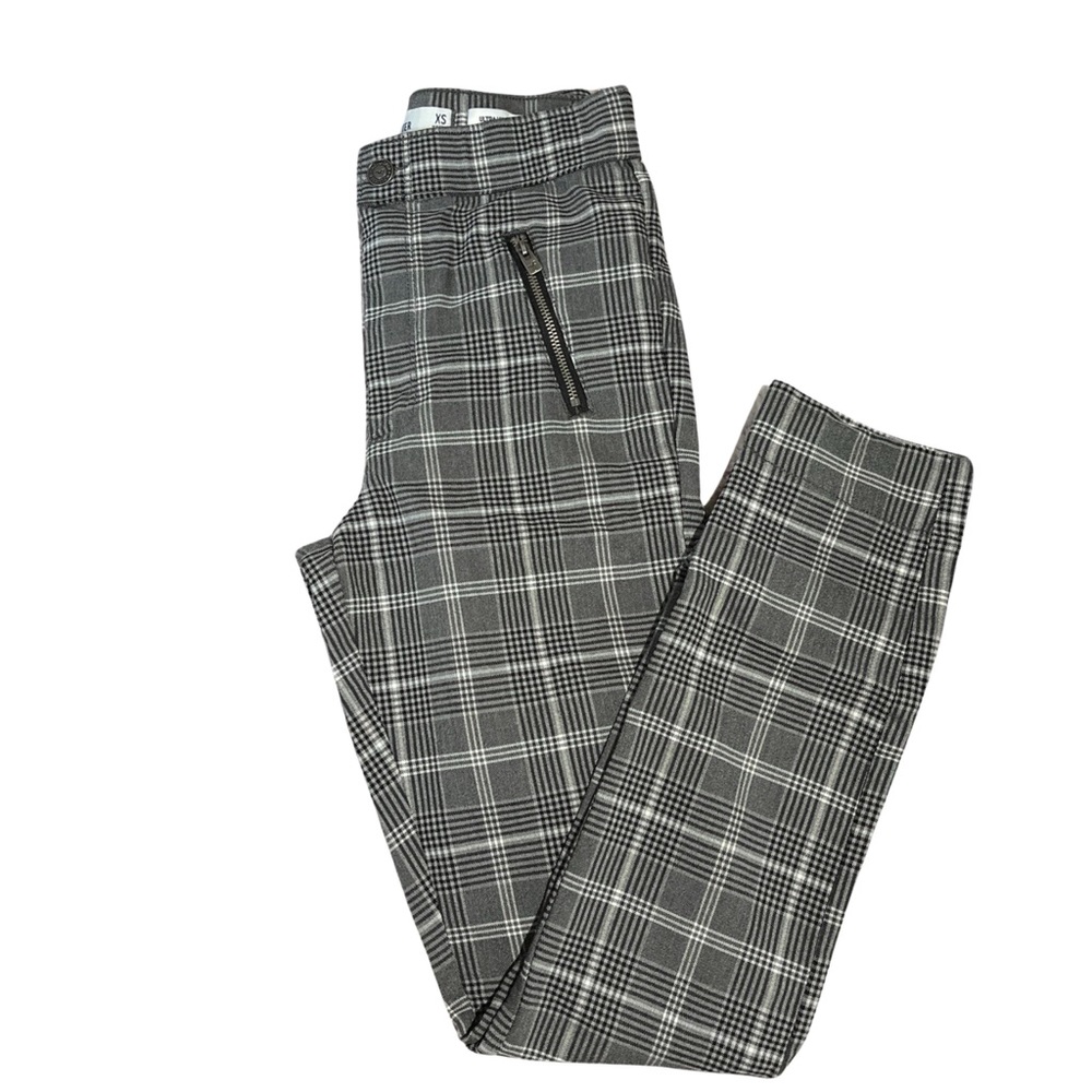 Hollister pants